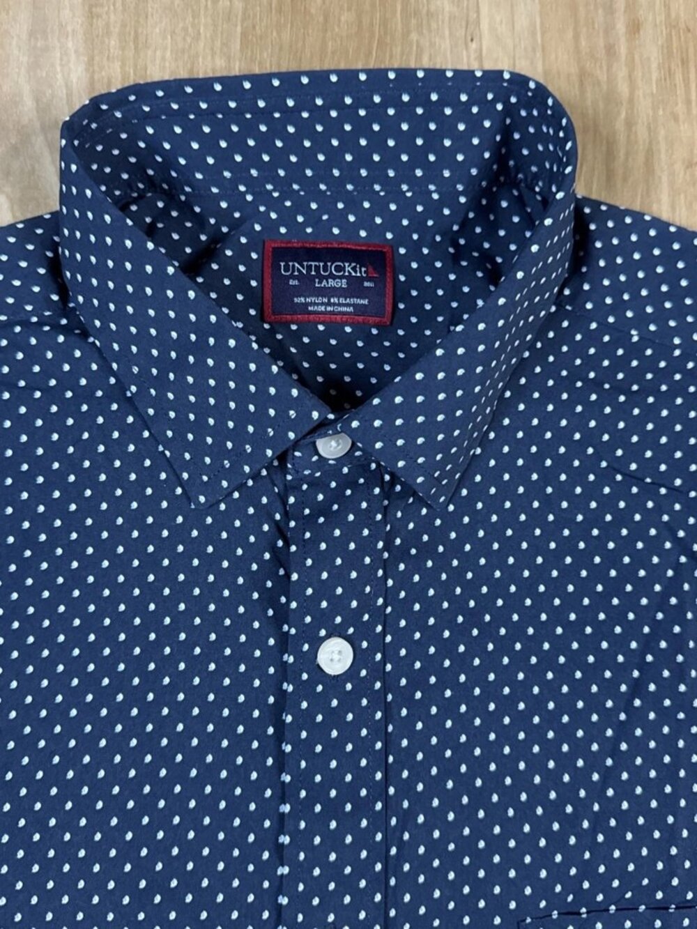 UNTUCKit Mens Size Large Blue White Dots Men's Short Sleeve Button Up Shirt